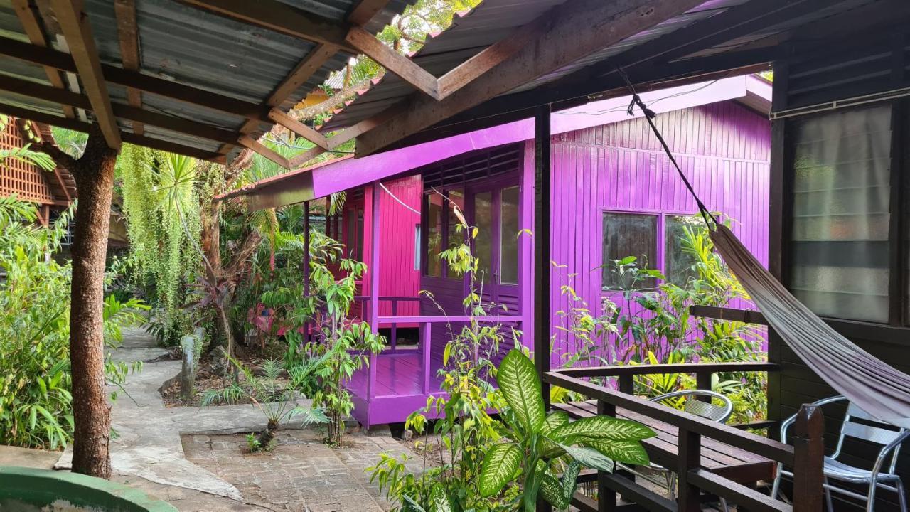 Gecko Guesthouse Pantai Cenang  Eksteriør bilde