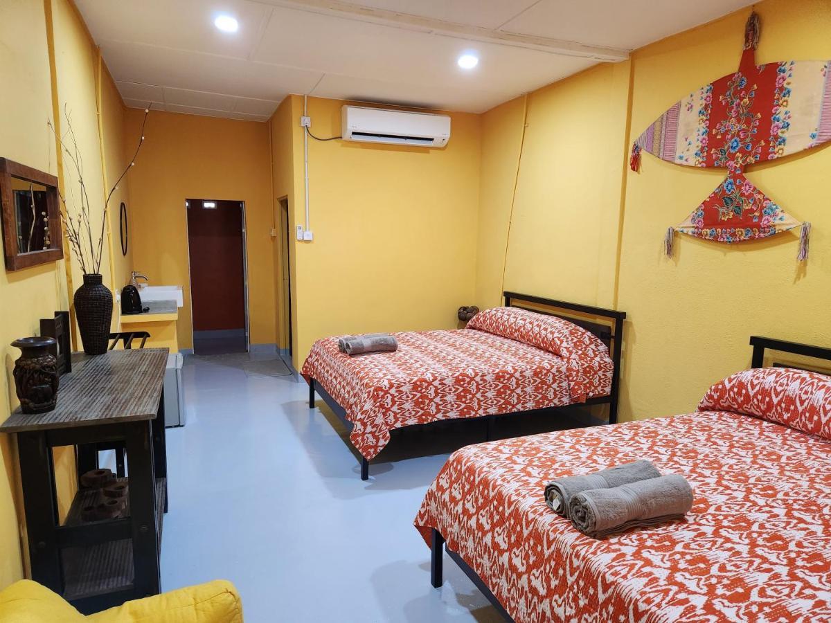 Gecko Guesthouse Pantai Cenang  Eksteriør bilde